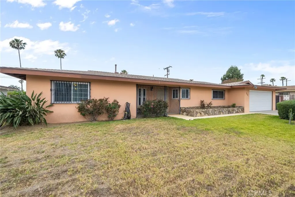 9144 Palmetto Avenue, Fontana, CA 92335 - #1