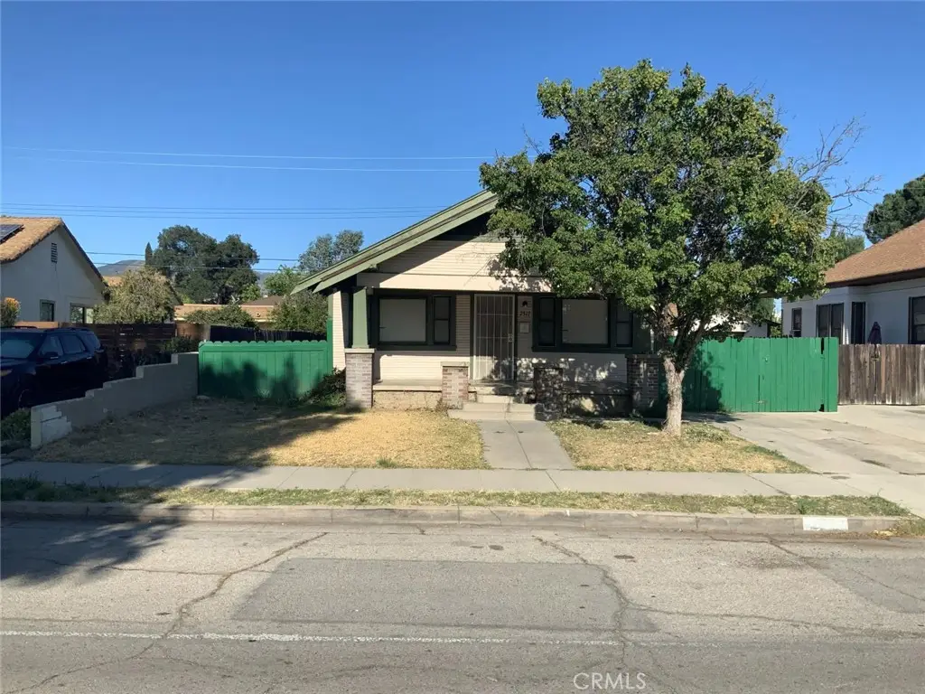 2517 N Mountain View, San Bernardino, CA 92405 - #1