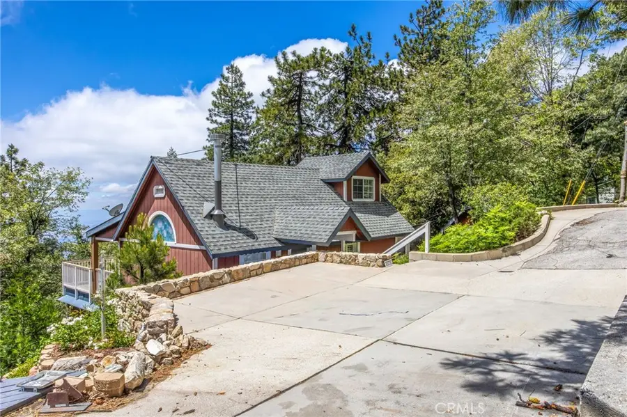 1134 Scenic Way, Rimforest, CA 92378 - #2