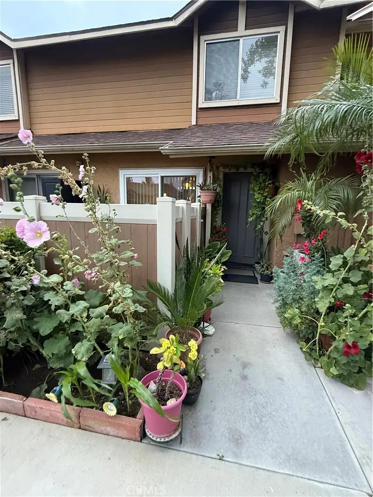 1460 Kendall #17, San Bernardino, CA 92407 - #1