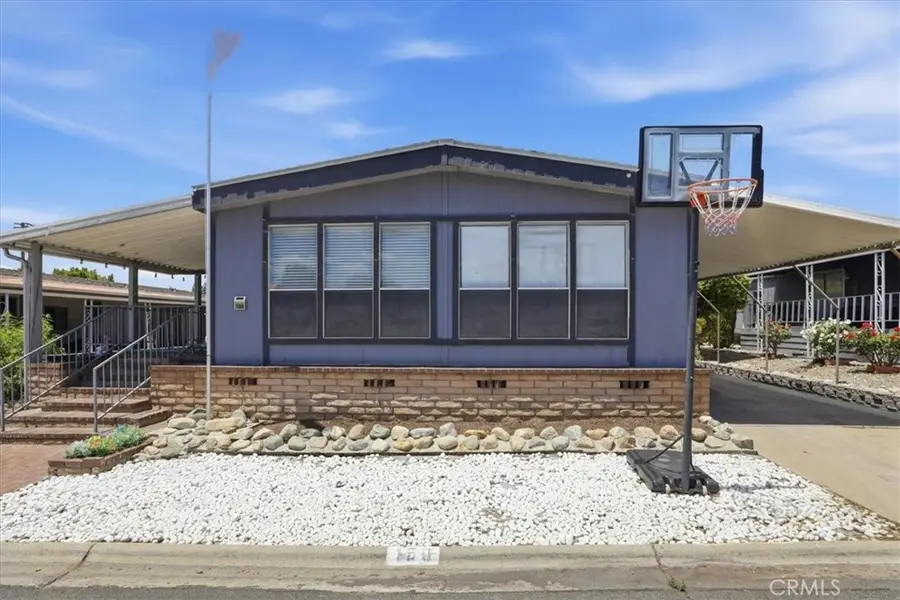 929 E Foothill, Upland, CA 91786 - #2