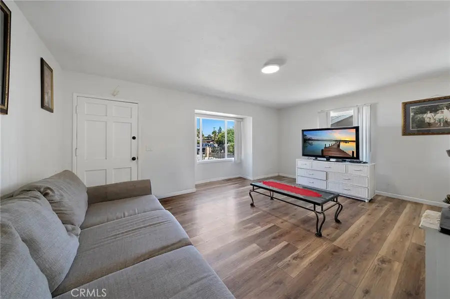 543 N Angeleno Avenue, Azusa, CA 91702 - #3