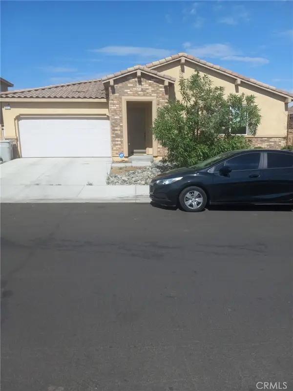 8660 Chester, Hesperia, CA 92344