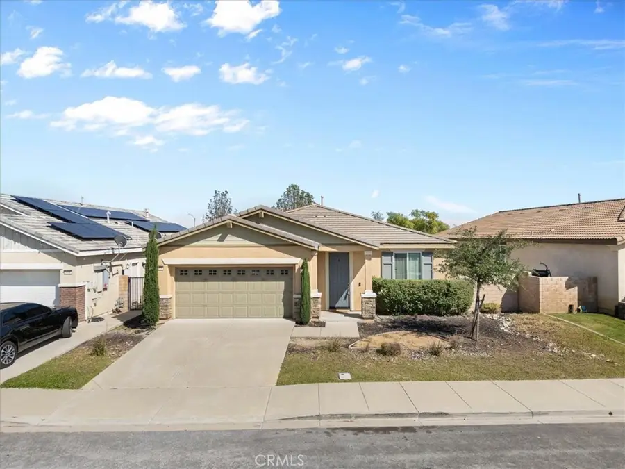 18037 Milkweed Lane, San Bernardino, CA 92407 - #2