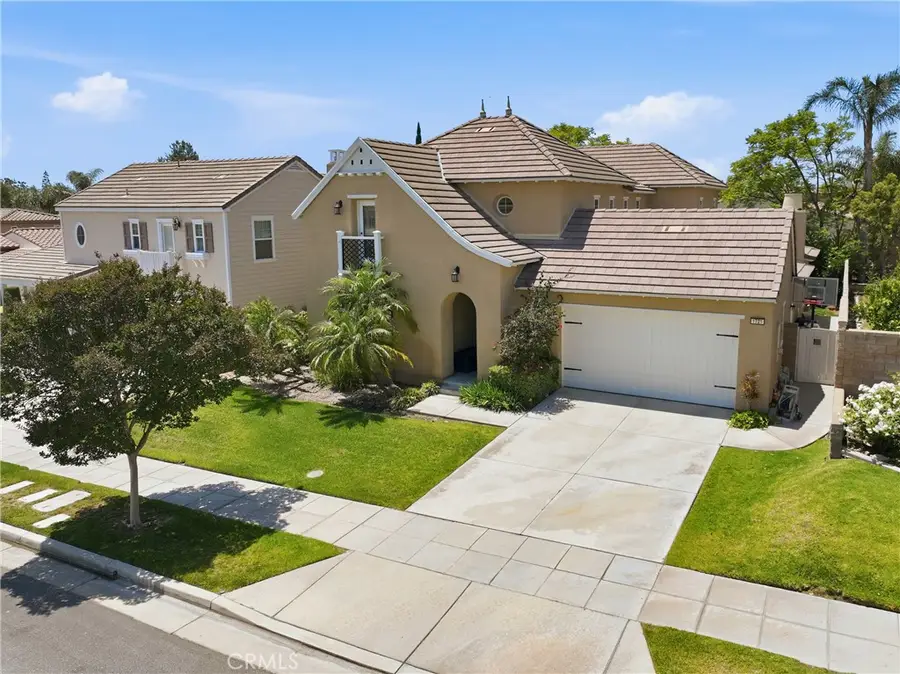 1721 Arthur Loop W W, Upland, CA 91784 - #2