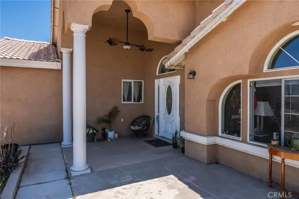 15921 Pine Street, Hesperia, CA 92345