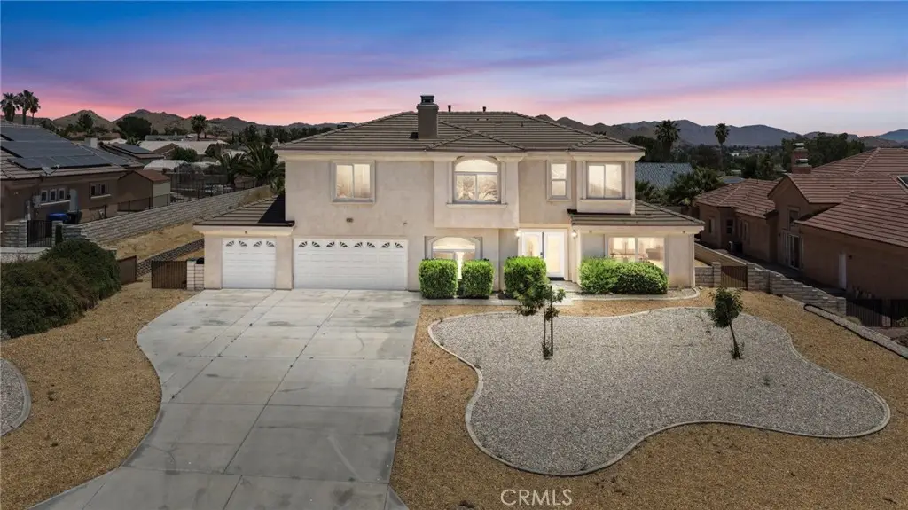 16245 Ridge View Drive, Apple Valley, CA 92307 - #1