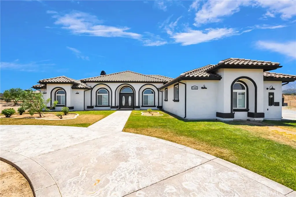 7381 Cygnet Road, Phelan, CA 92371 - #1
