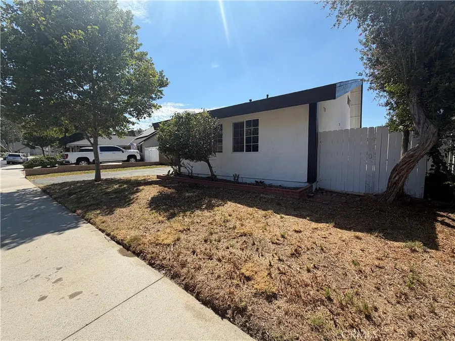 23767 Via Helina, Valencia, CA 91355 - #3
