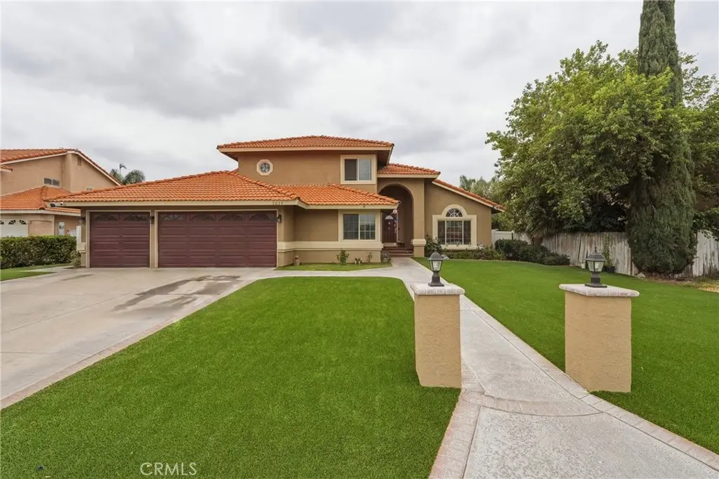 1014 W Jackson, Rialto, CA 92376 - #1
