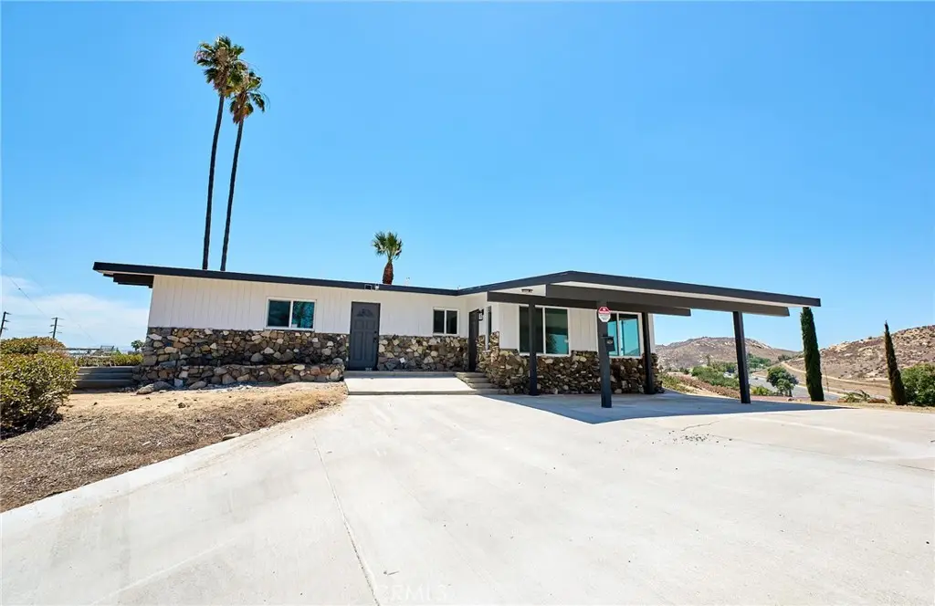 4264 Harrison Street, Riverside, CA 92503 - #1