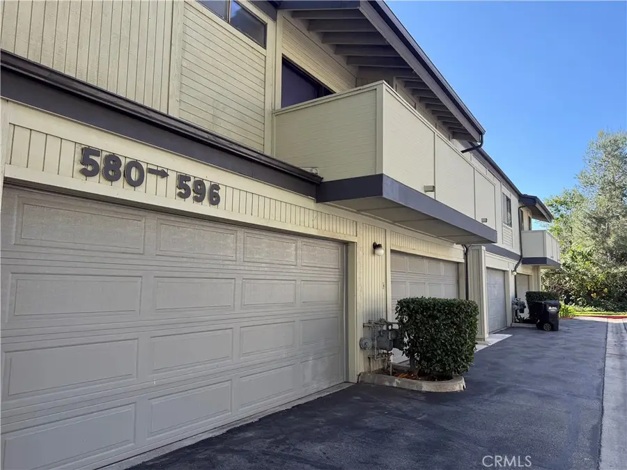 586 N Orange Grove, Pasadena, CA 91103 - #2