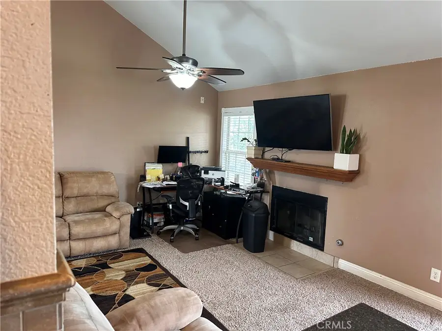 27631 Powell, Highland, CA 92346 - #3