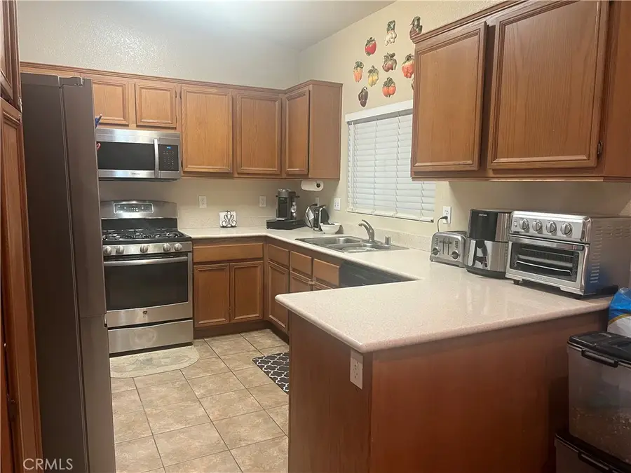 15993 Carmelia Drive, Victorville, CA 92394 - #3