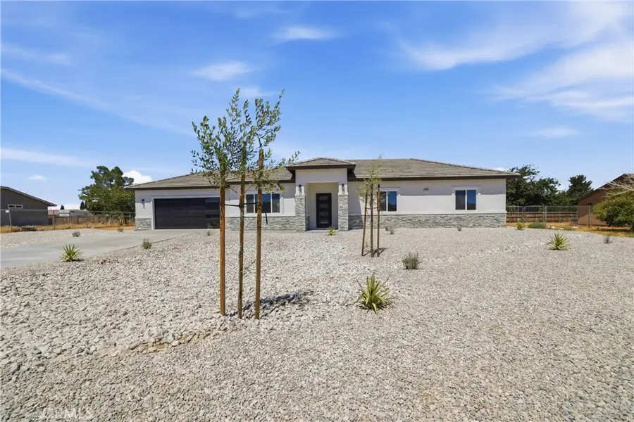 12658 Standing Bear Road, Apple Valley, CA 92308 - #2