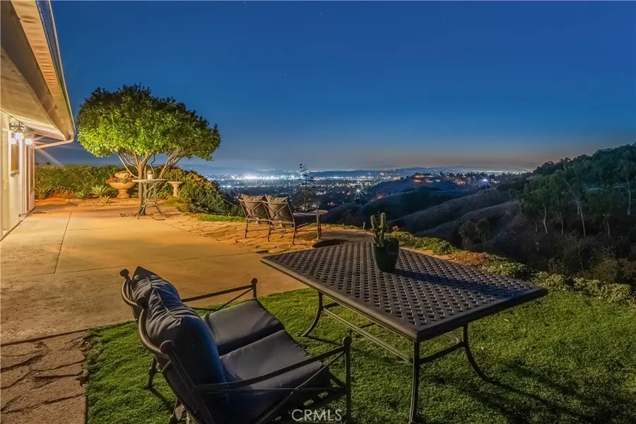2817 N Mountain, Claremont, CA 91711 - #3