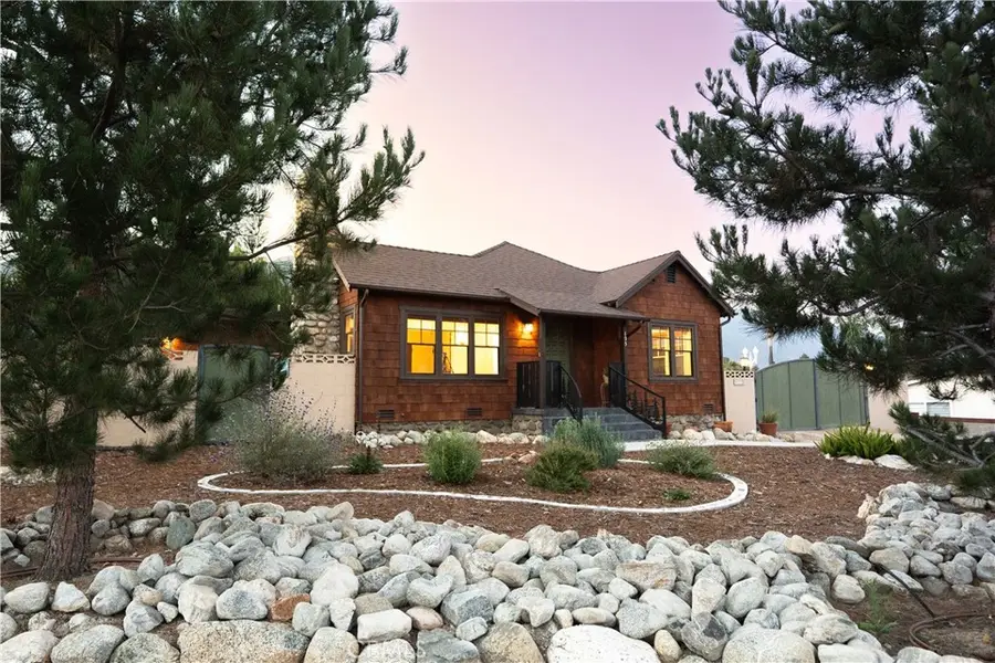 895 W 23rd, Upland, CA 91784 - #3