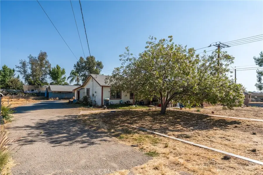 32911 Avenue E, Yucaipa, CA 92399 - #2