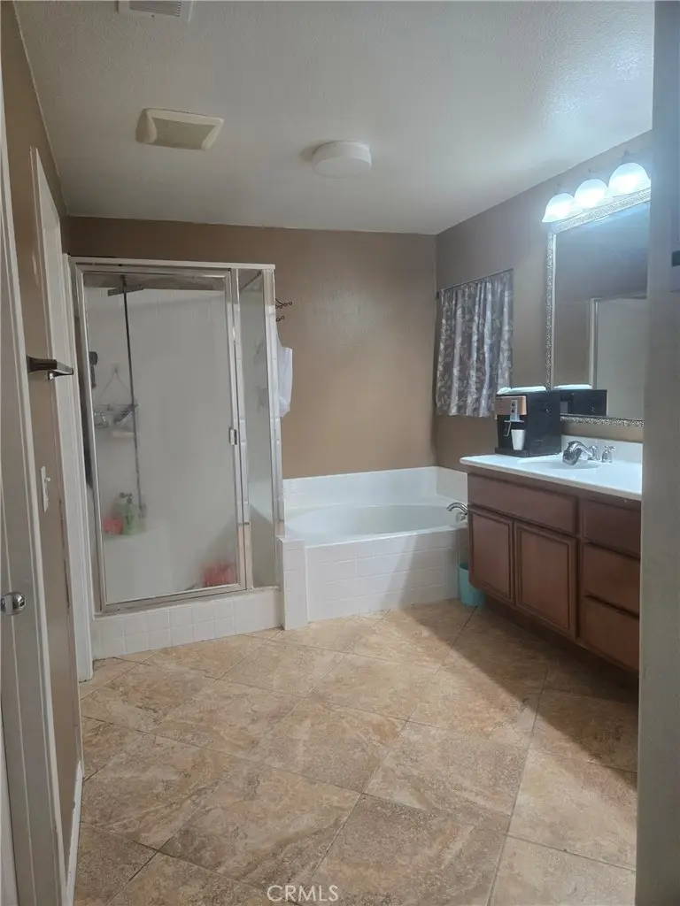 11967 Iverson, Victorville, CA 92392 - #3