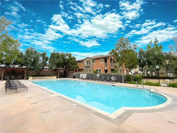 744 W 1st Street, Claremont, CA 91711