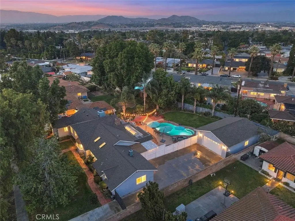1429 Garretson, Corona, CA 92879 - #1