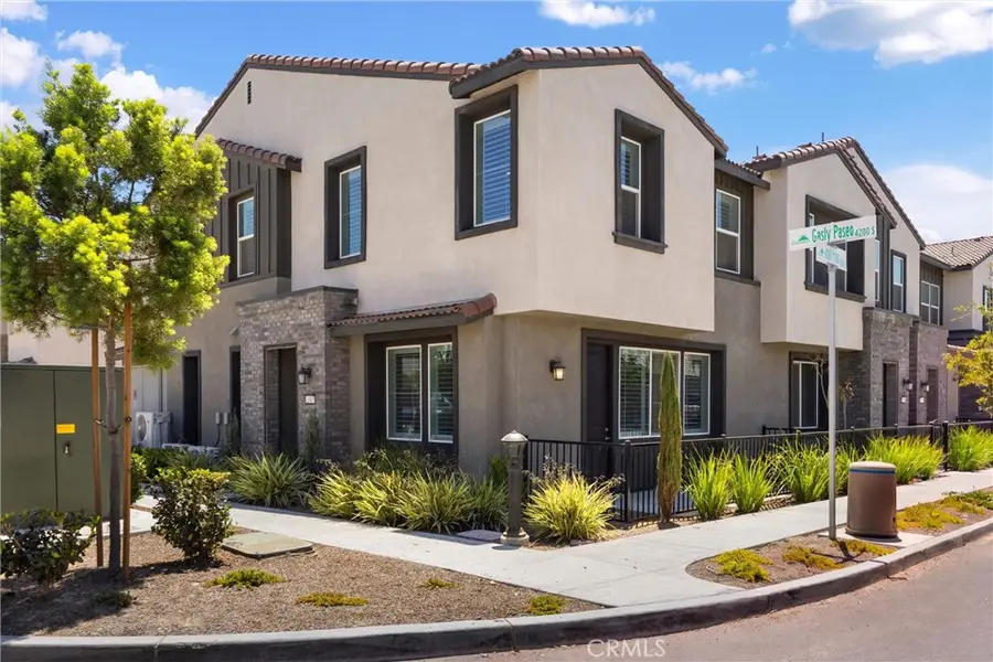 2843 E Bedford Privado, Ontario, CA 91762 - #2