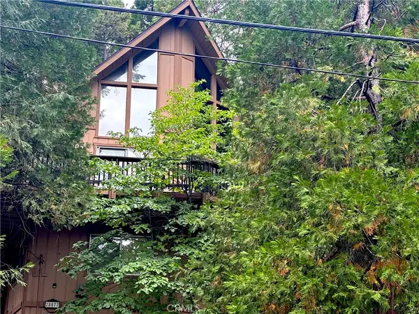 28577 Shenandoah, Lake Arrowhead, CA 92352