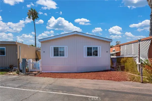 8221 Ilex Street #39, Fontana, CA 92335