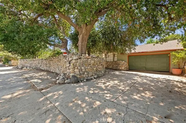 190 E Arrow, Claremont, CA 91711