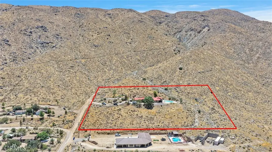 8988 Buena Vista, Apple Valley, CA 92308 - #2
