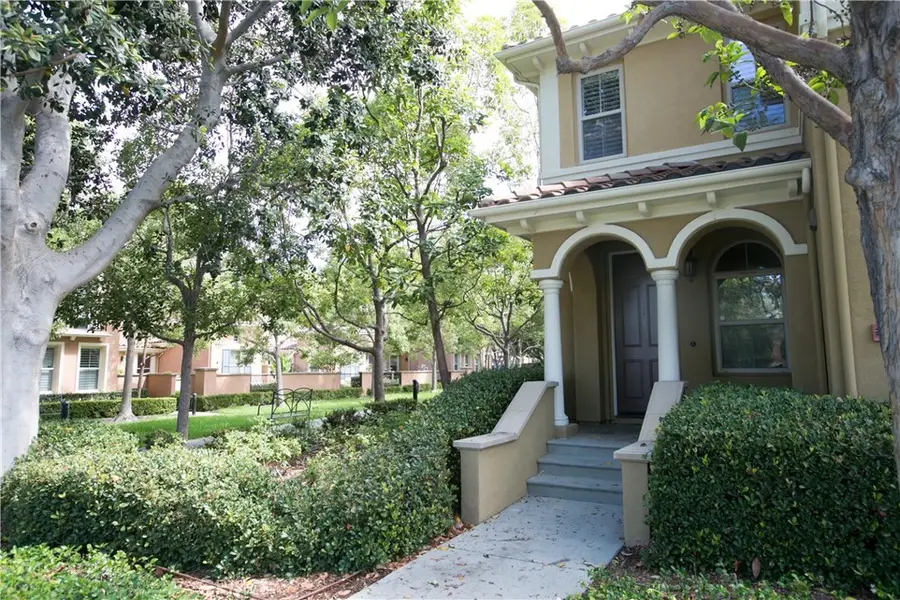 129 Chantilly, Irvine, CA 92620 - #2