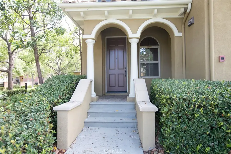 129 Chantilly, Irvine, CA 92620 - #3