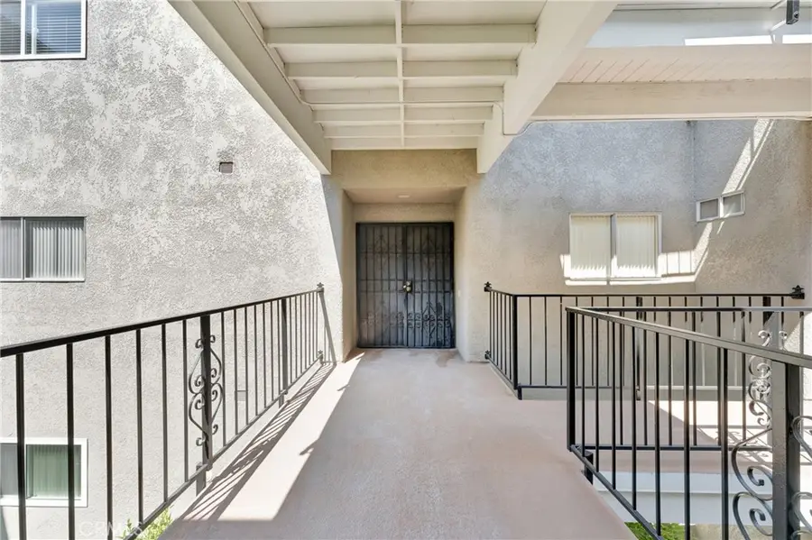 2405 Via Mariposa W Unit# 2c, Laguna Woods, CA 92637 - #3
