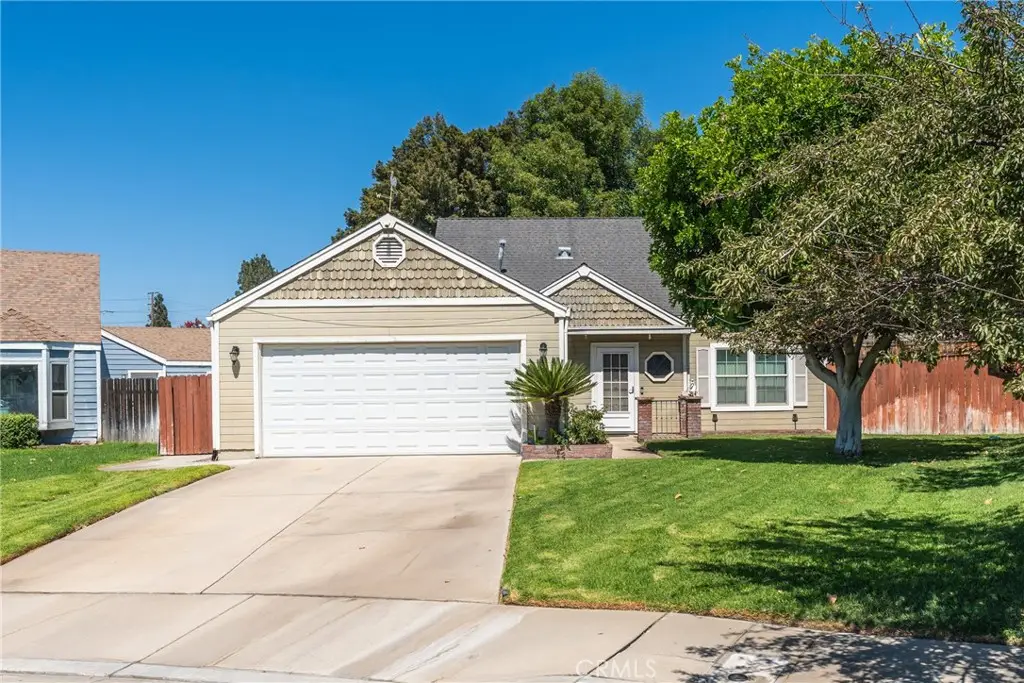 940 Torrey Pine, Colton, CA 92324 - #1
