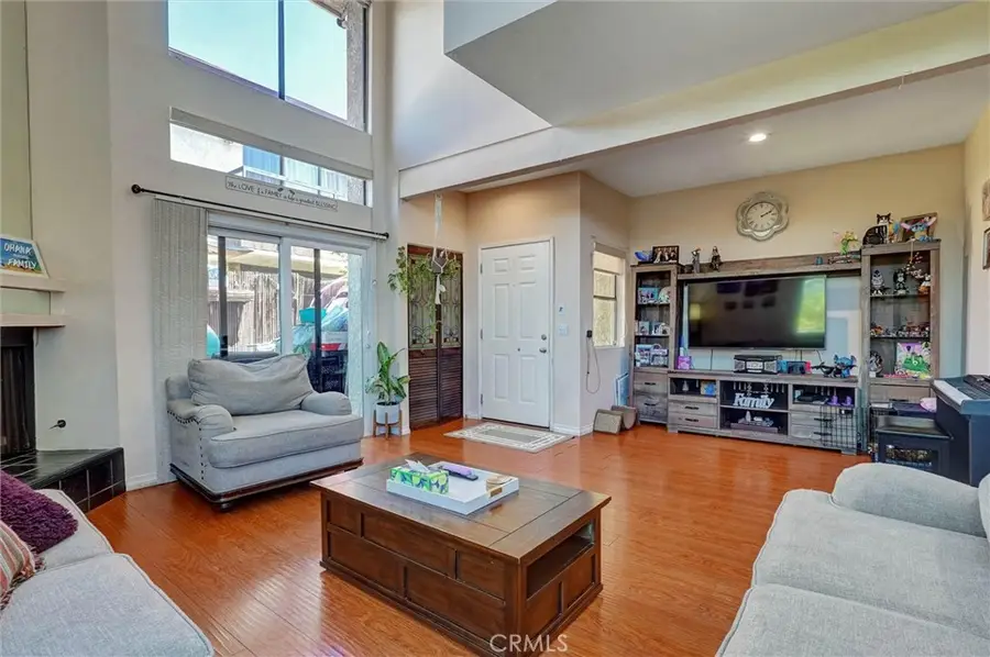 6323 Reseda #1, Reseda, CA 91335 - #3
