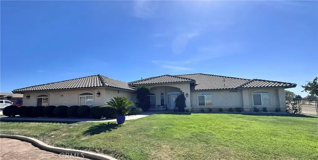 7682 Coleridge Rd, Hesperia, CA 92344 - #1