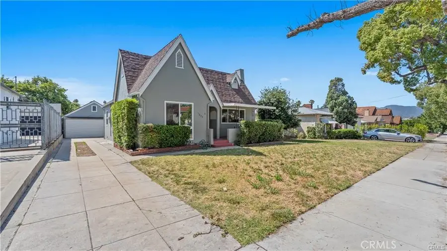 1230 Spazier Avenue, Glendale, CA 91201 - #2