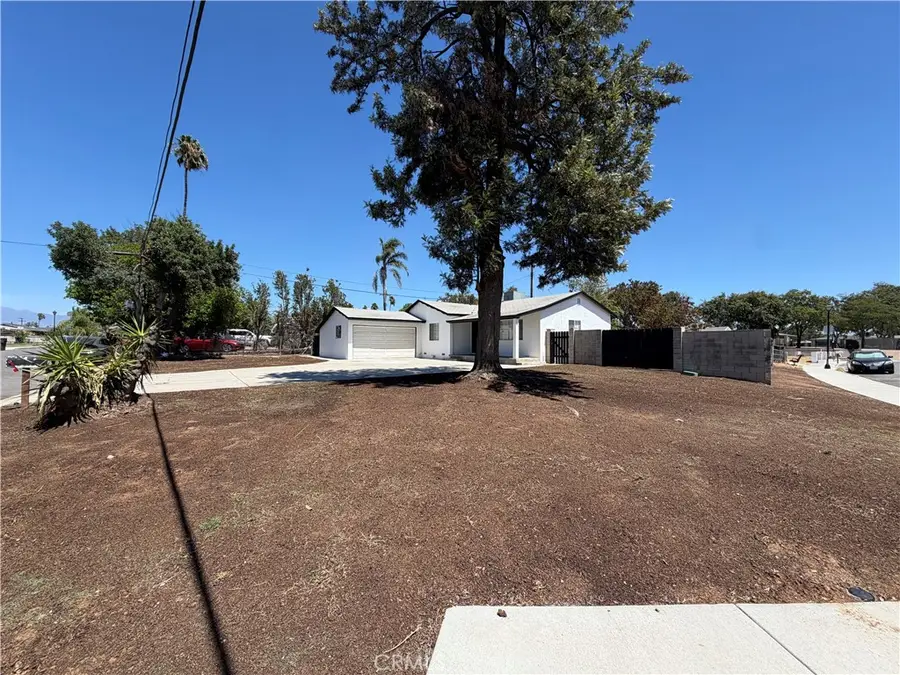 9227 Bruce Avenue, Riverside, CA 92503 - #2