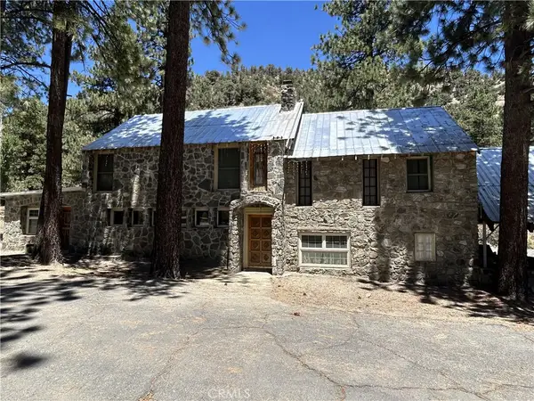 1576 State Highway 2, Wrightwood, CA 92397