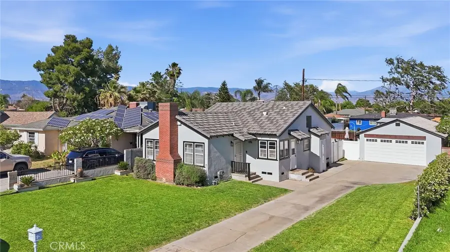 896 Valencia, Colton, CA 92324 - #3