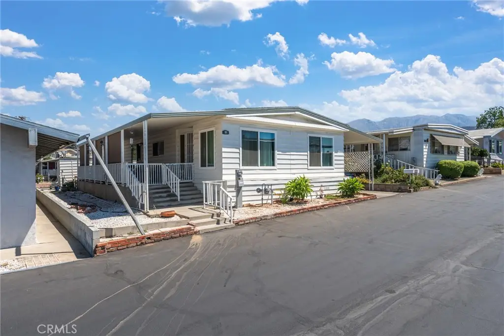 12582 2nd #11, Yucaipa, CA 92399 - #1