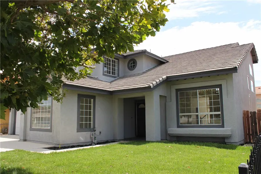 13281 Luna, Victorville, CA 92392 - #3