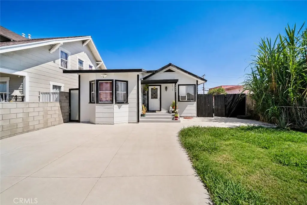 1221 W 88th, Los Angeles, CA 90044 - #1