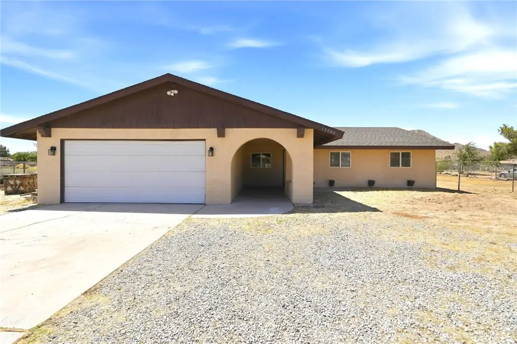 15946 Ute Road, Apple Valley, CA 92307 - #1