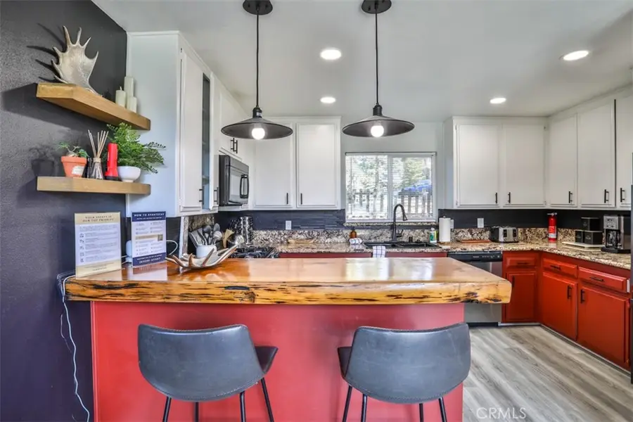 24833 Matterhorn Court, Crestline, CA 92325 - #2