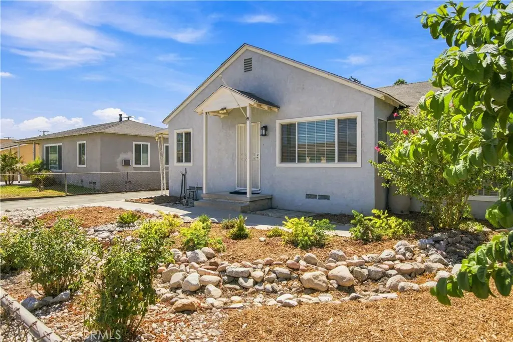 1737 Waters Ave., Pomona, CA 91766 - #1