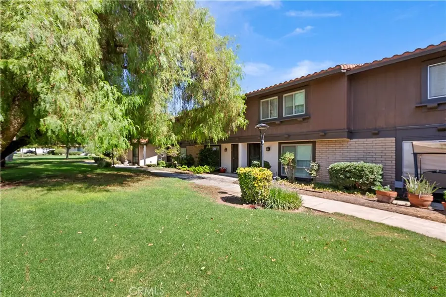 8714 Lincoln Avenue, Riverside, CA 92504 - #3