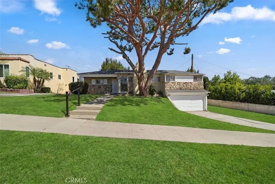 4115 W 61st, Los Angeles, CA 90043 - #2