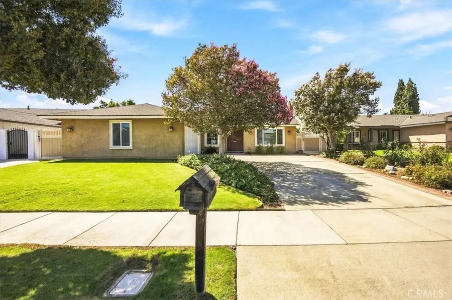 2620 S Plum Pl, Ontario, CA 91761 - #2