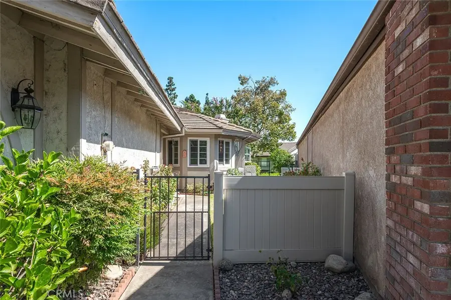 1218 Tamarisk, Upland, CA 91784 - #3